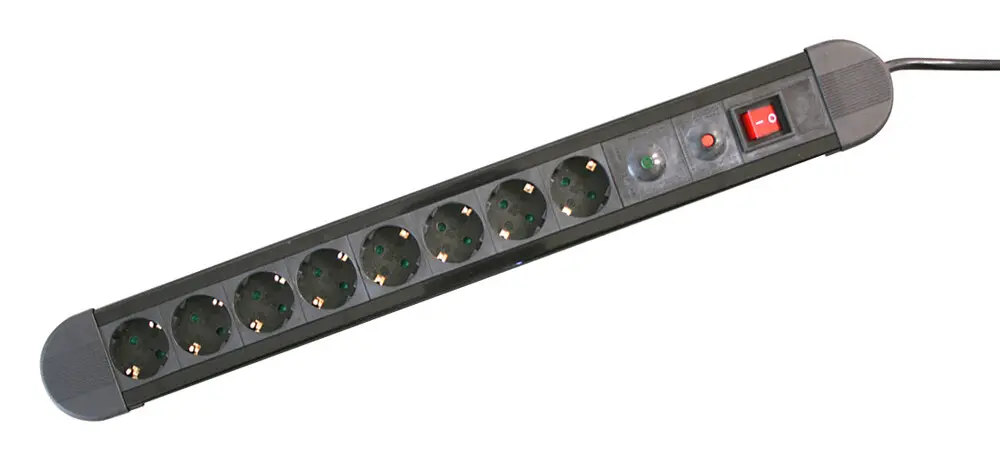 [36.257] 36.257 BASE DE ENCHUFES DE 8 TOMAS CON INTERRUPTOR Y PROTECCION 1.5 mtrs NEGRO