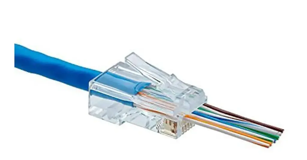 SME46P CONECTOR RJ45 CAT6 CABLE PASANTE 