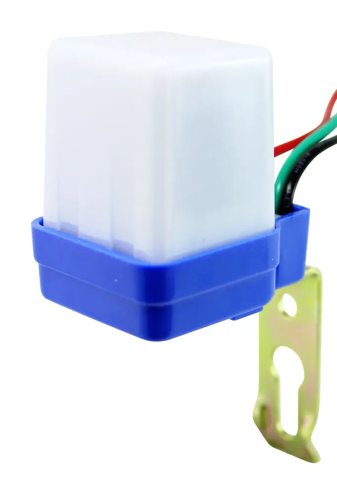 [11.596] 11.596 INTERRUPTOR FOTOELECTRICO 6AMP